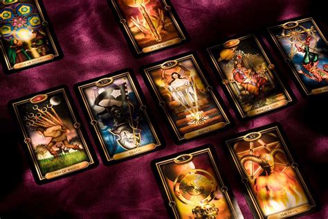 tarot trabajo gratis online|Tarot del trabajo gratis de tres cartas online